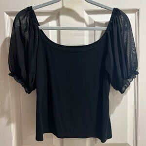 Women’s scoop neck mesh smocked short sleeve top